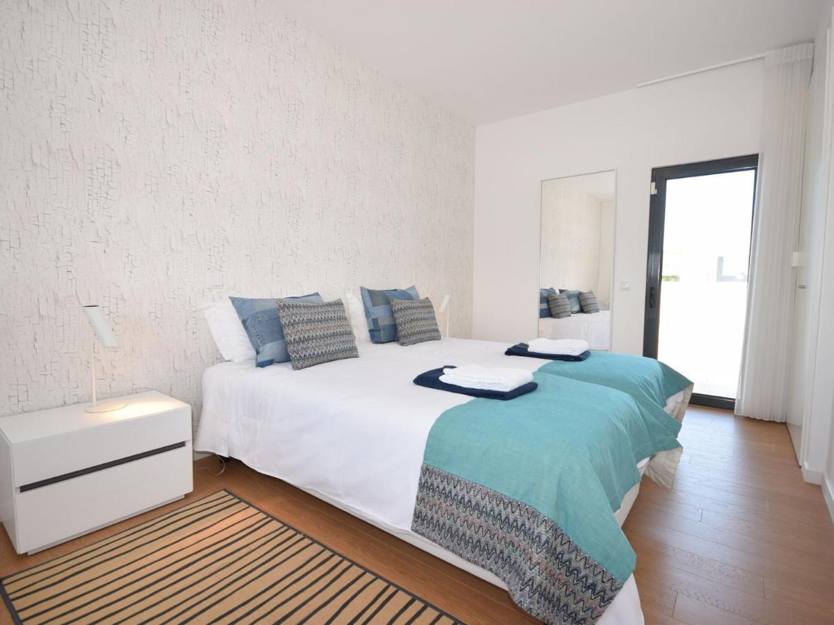 Modern Villa With Private Pool Near The Beautiful Beach Of Foz De Arelho Nadadouro Exterior foto